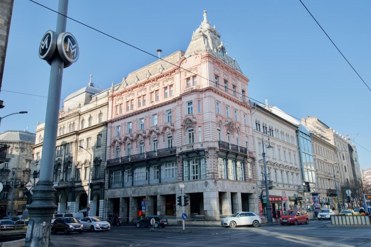 Premium Apartments By Hi5 - Astoria Square Budapest Eksteriør billede