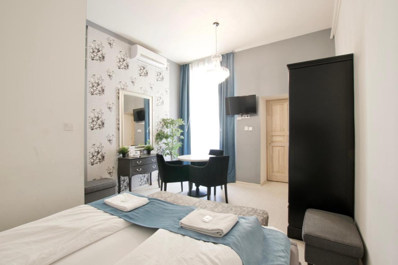 Premium Apartments By Hi5 - Astoria Square Budapest Eksteriør billede