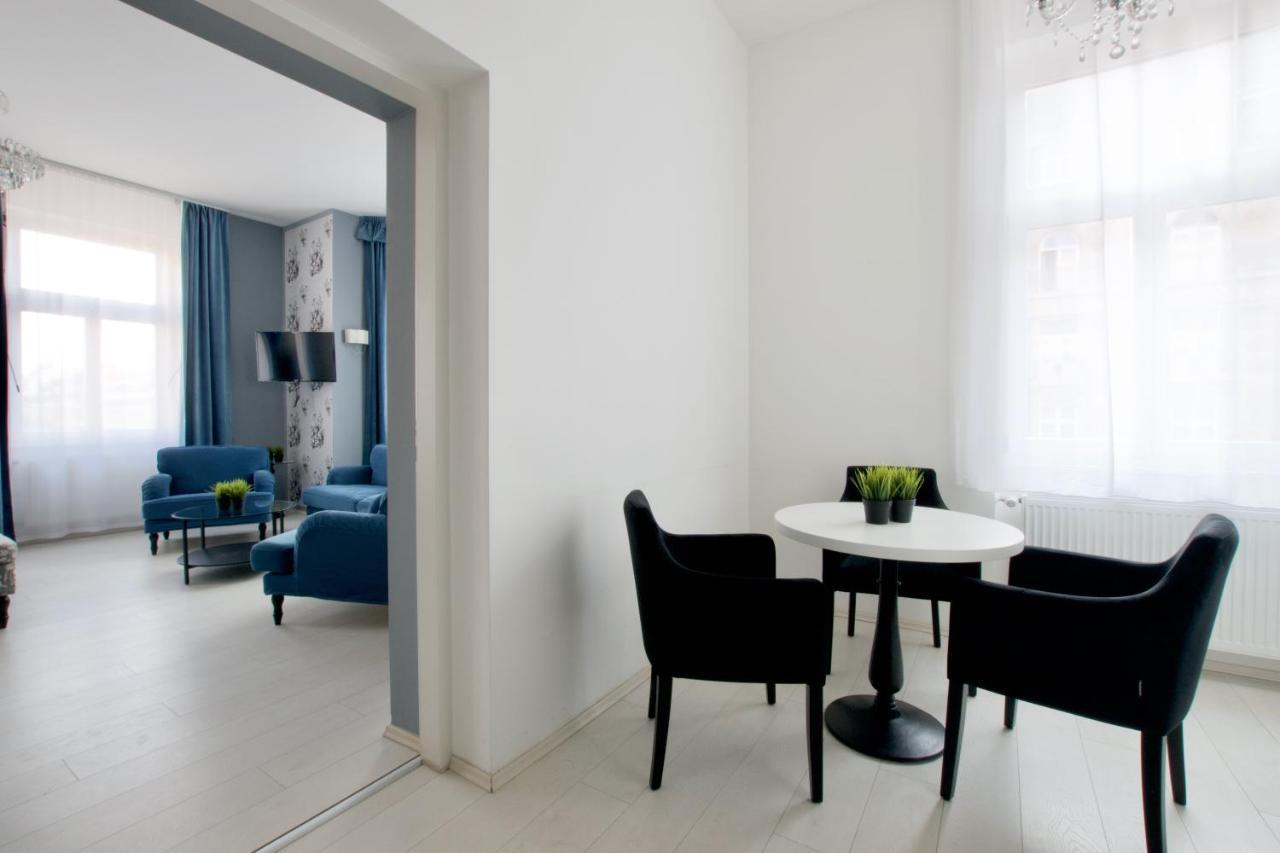 Premium Apartments By Hi5 - Astoria Square Budapest Eksteriør billede