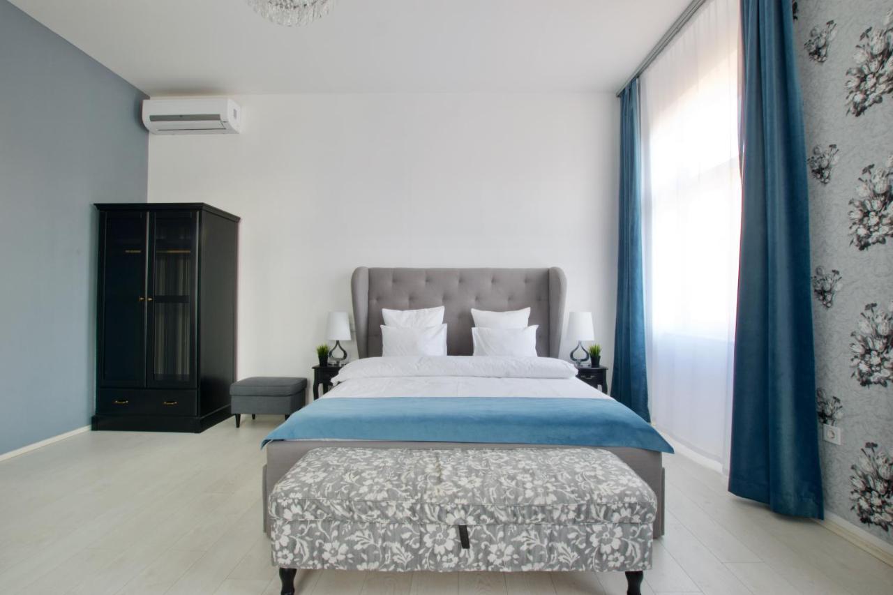 Premium Apartments By Hi5 - Astoria Square Budapest Eksteriør billede