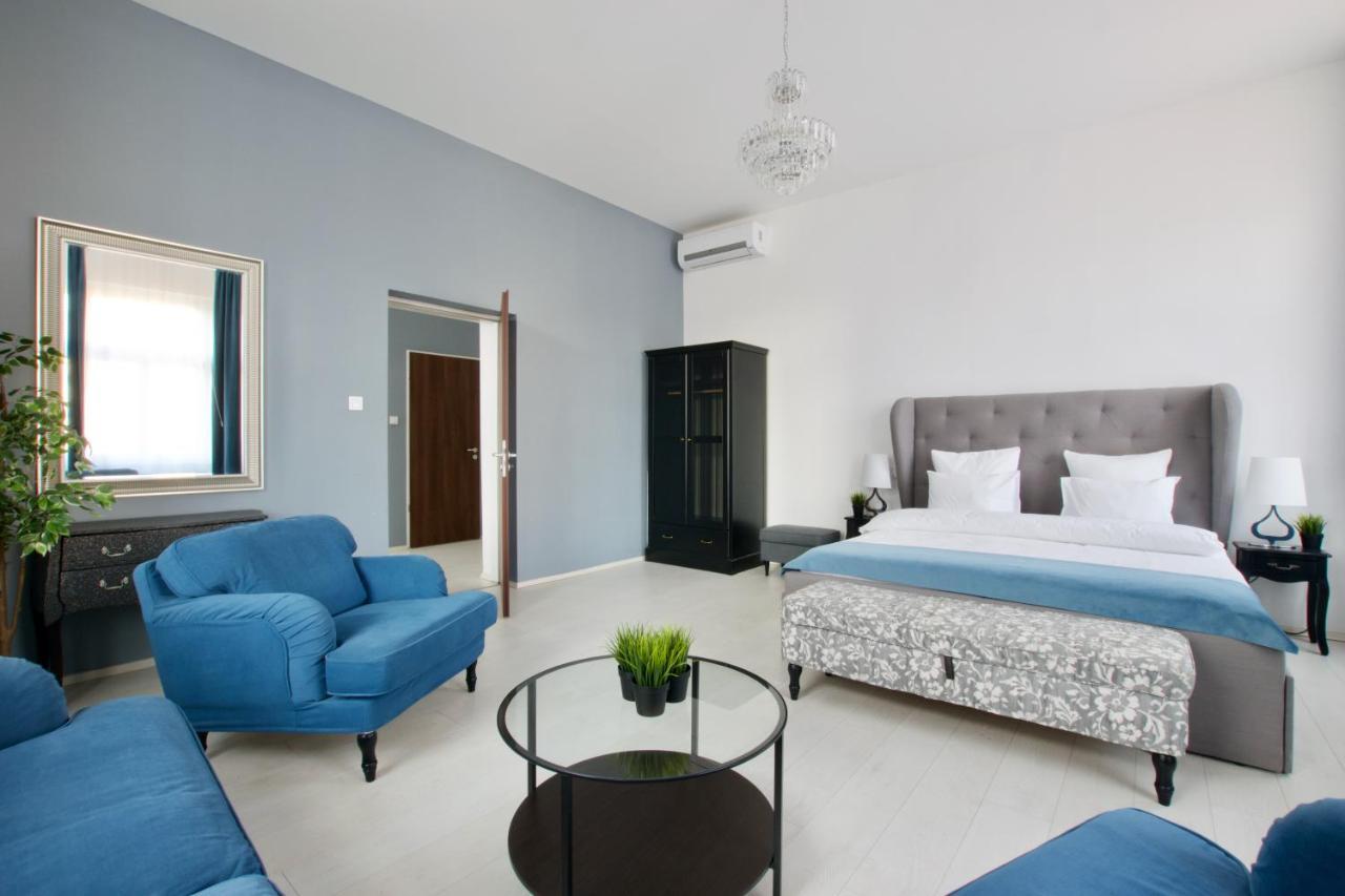 Premium Apartments By Hi5 - Astoria Square Budapest Eksteriør billede